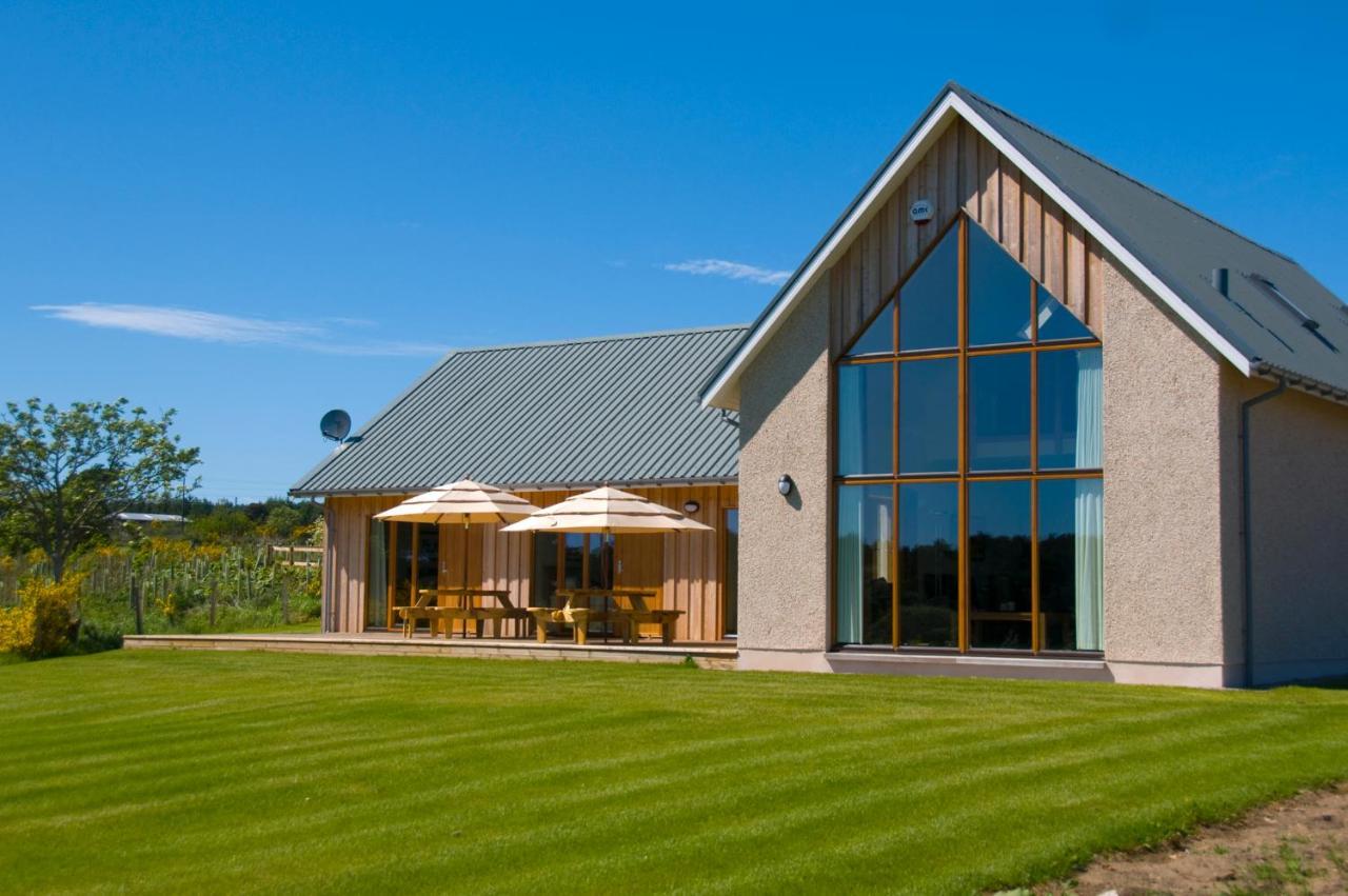 Clovenstone Lodges Inverurie Exterior photo